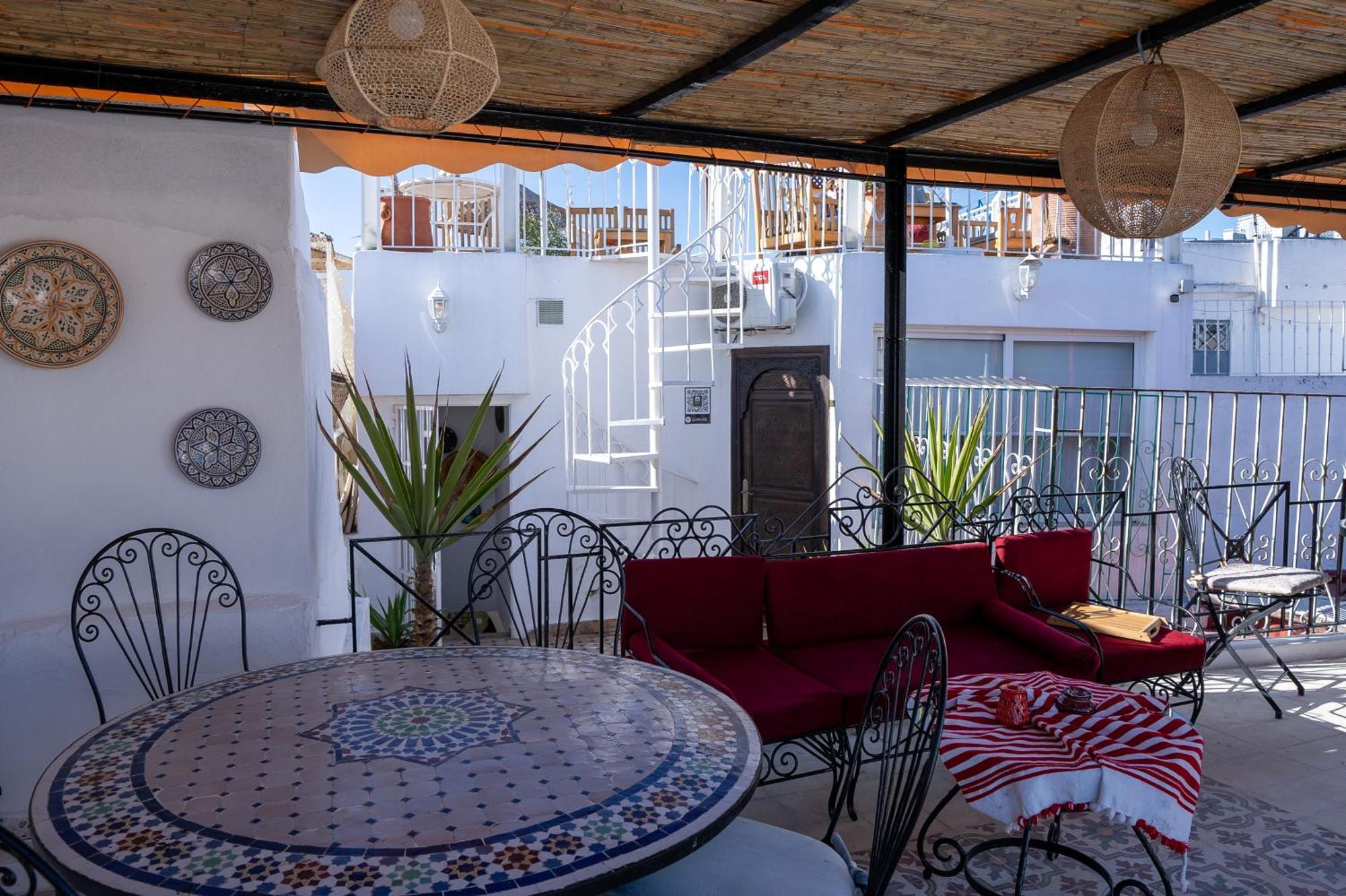 Dar Al Ghazal Hotel Танжер Екстериор снимка